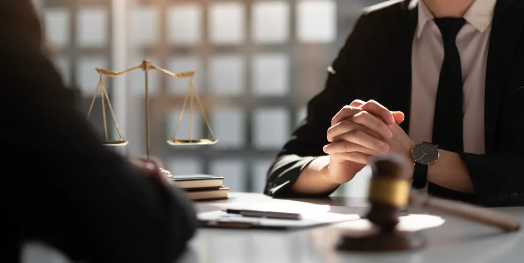 Ekibimiz Business Lawyer Team Working Together Of Lawyer In The Meeting 1 1024x515